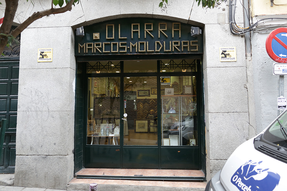 Olarra, Marcos y Molduras